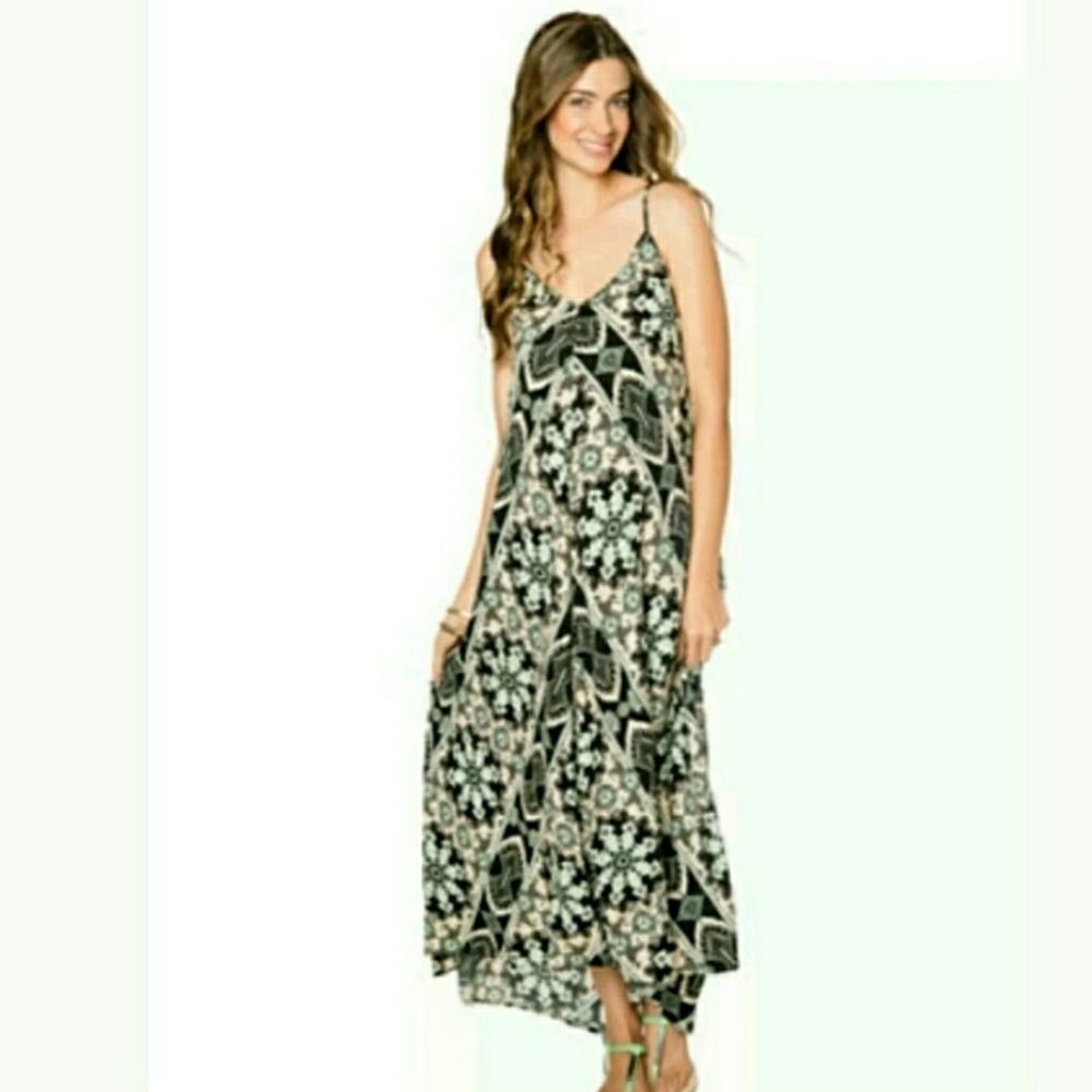 Wendy Bellissimo maternity maxi dress
